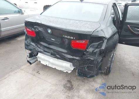 2015 BMW 328 Xi z USA, uszkodzony, nr VIN WBA3B3C59FF546914